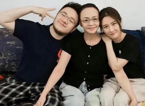 吃大瓜娛樂八卦圖片,吃大瓜背后的驚人真相