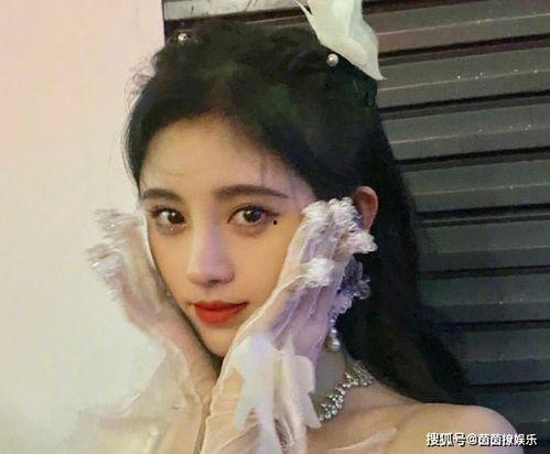 娛樂圈吃瓜鞠婧祎圖片,揭秘明星幕后生活點滴”